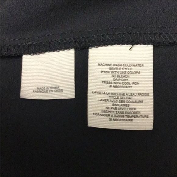 Rachel Roy Women’s Sleeveless Crewneck Button Down Draped Back Blouse, size M - Picture 8 of 11